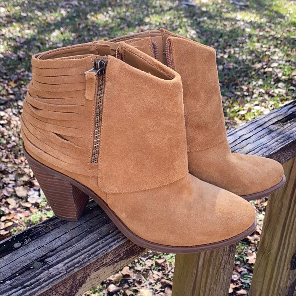 Jessica Simpson booties